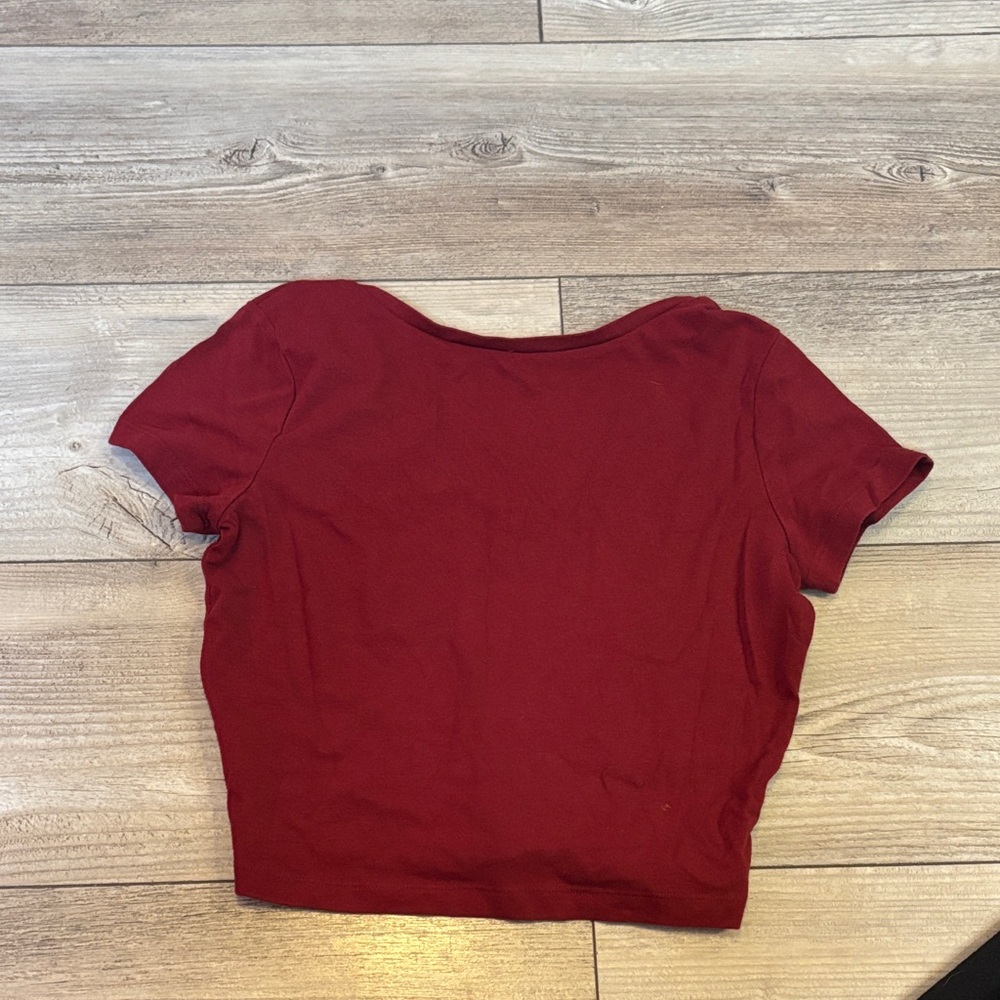 Wild Fable Maroon V-Neck Crop Top - Picture 3 of 3